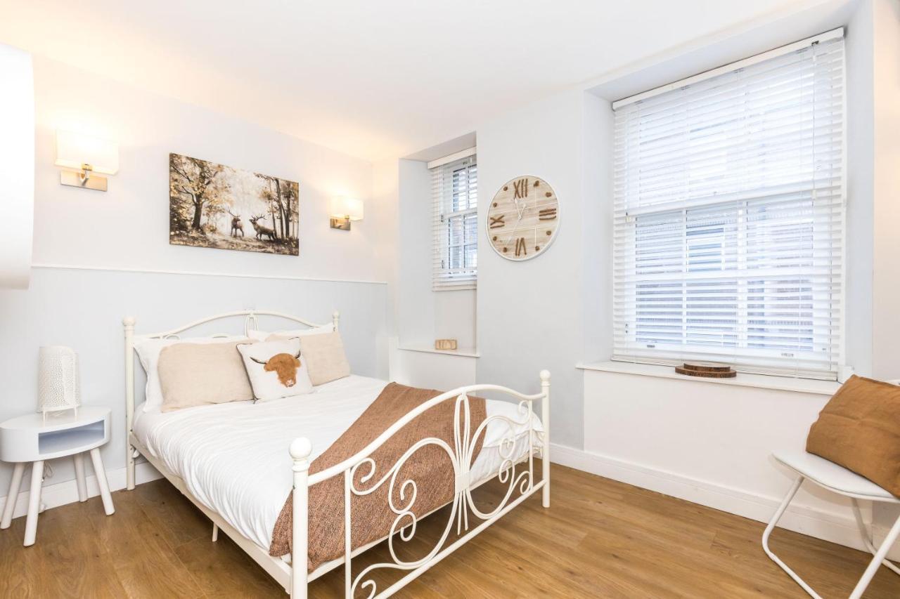 Luxury Modern 3 Bedroom Apartment In City Centre EDI Exterior foto