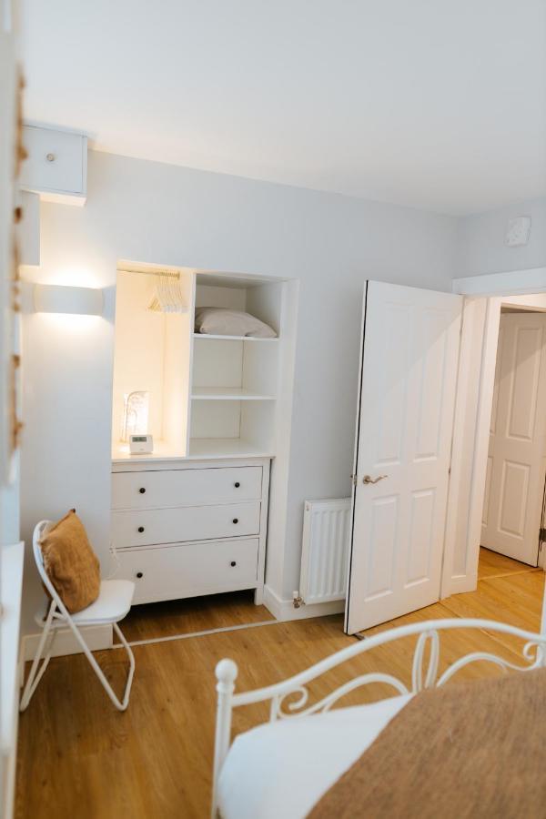 Luxury Modern 3 Bedroom Apartment In City Centre EDI Exterior foto