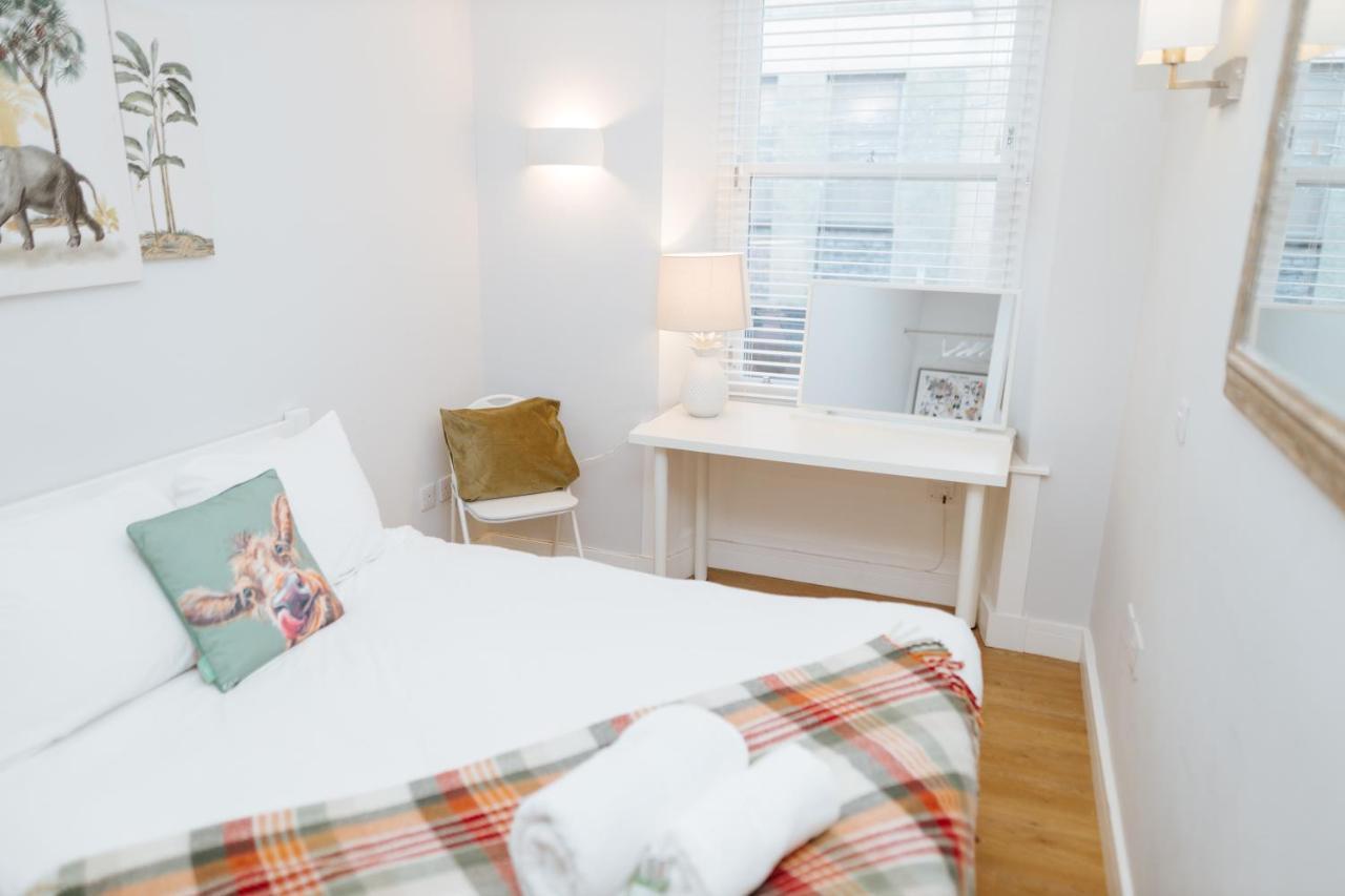 Luxury Modern 3 Bedroom Apartment In City Centre EDI Exterior foto