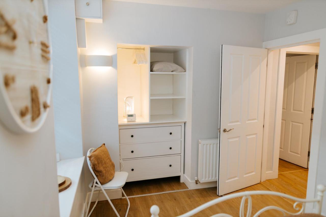 Luxury Modern 3 Bedroom Apartment In City Centre EDI Exterior foto